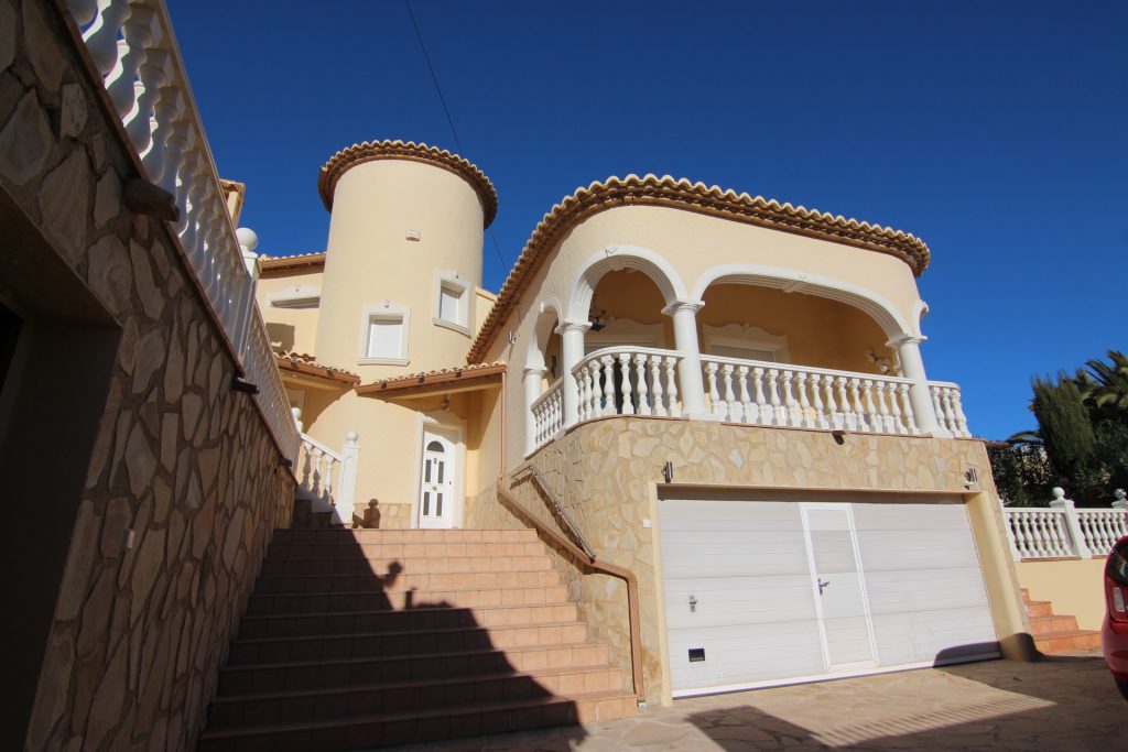 VILLA EN CALPE